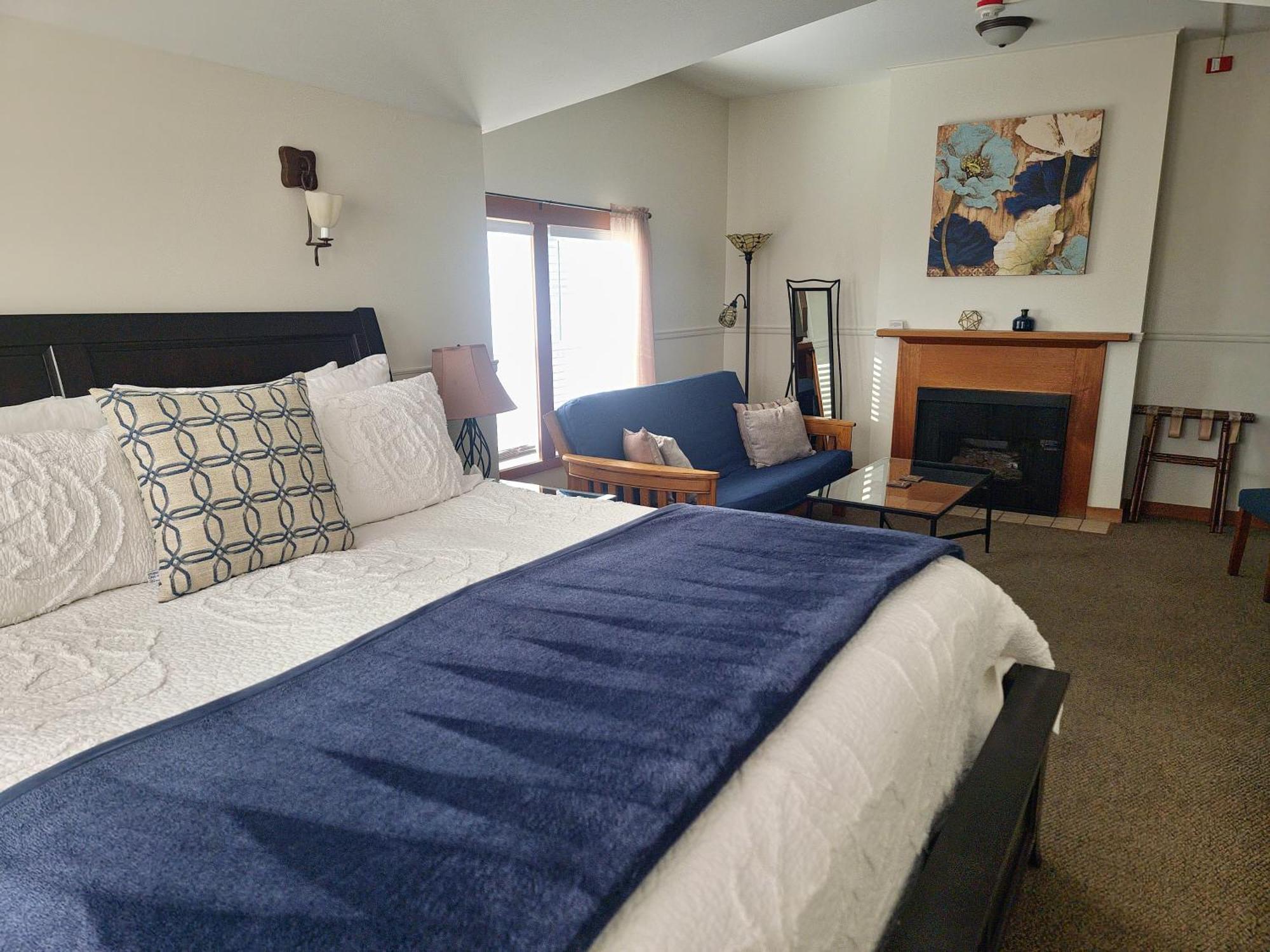 The Heron Inn And Day Spa La Conner Exterior photo